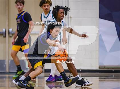 Thumbnail 3 in Bakersfield Christian @ Sheldon photogallery.