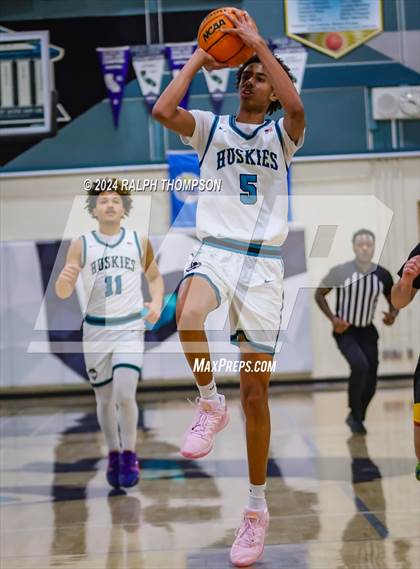 Thumbnail 3 in Bakersfield Christian @ Sheldon photogallery.
