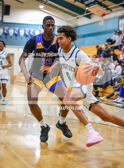 Thumbnail 3 in Bakersfield Christian @ Sheldon photogallery.