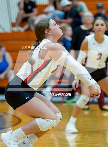 Thumbnail 1 in Grand Saline vs Cross Roads photogallery.