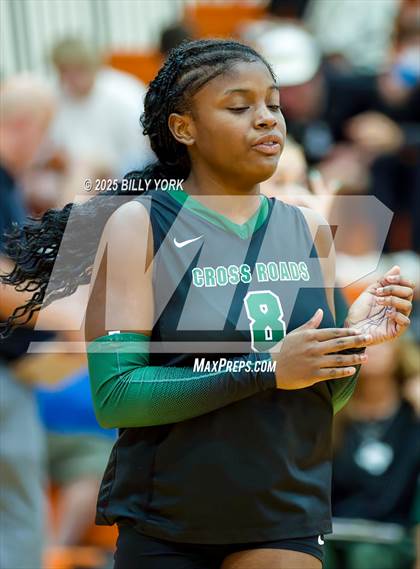 Thumbnail 2 in Grand Saline vs Cross Roads photogallery.