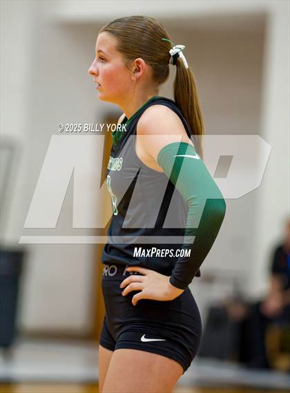 Thumbnail 3 in Grand Saline vs Cross Roads photogallery.