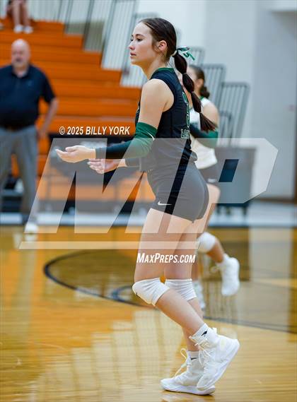 Thumbnail 1 in Grand Saline vs Cross Roads photogallery.