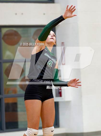 Thumbnail 2 in Grand Saline vs Cross Roads photogallery.