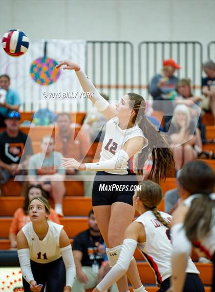 Thumbnail 1 in Grand Saline vs Cross Roads photogallery.