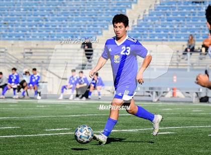 Thumbnail 1 in St. John Bosco vs Fountain Valley (Hawks Invitational) photogallery.