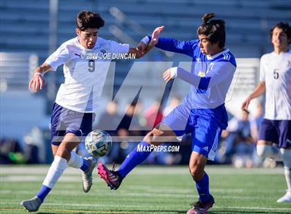 Thumbnail 1 in St. John Bosco vs Fountain Valley (Hawks Invitational) photogallery.