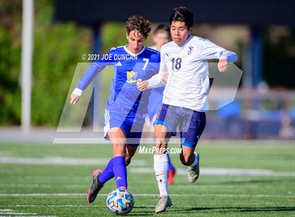 Thumbnail 1 in St. John Bosco vs Fountain Valley (Hawks Invitational) photogallery.