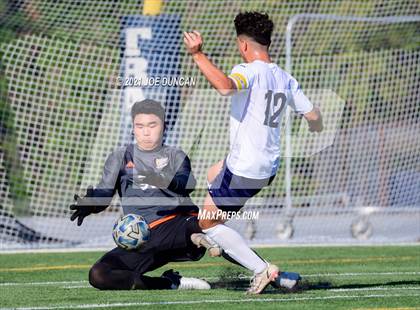 Thumbnail 1 in St. John Bosco vs Fountain Valley (Hawks Invitational) photogallery.