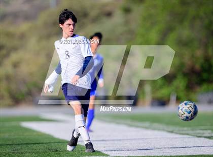 Thumbnail 3 in St. John Bosco vs Fountain Valley (Hawks Invitational) photogallery.
