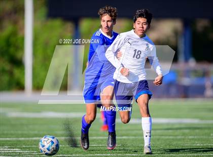 Thumbnail 2 in St. John Bosco vs Fountain Valley (Hawks Invitational) photogallery.