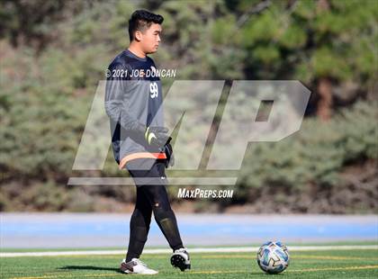 Thumbnail 3 in St. John Bosco vs Fountain Valley (Hawks Invitational) photogallery.