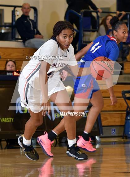 Thumbnail 2 in Christian Brothers vs. Pleasant Grove (Trojan Toss Up) photogallery.