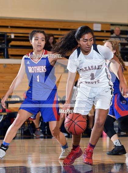 Thumbnail 3 in Christian Brothers vs. Pleasant Grove (Trojan Toss Up) photogallery.
