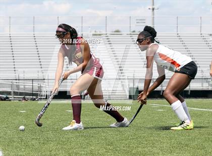 Thumbnail 2 in Oakton vs Hayfield (South County Tournament) photogallery.