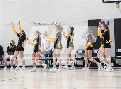 Thumbnail 1 in Thompson Valley vs. Berthoud (at Holy Family HS) photogallery.