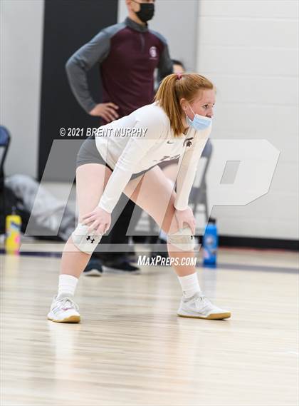 Thumbnail 1 in Thompson Valley vs. Berthoud (at Holy Family HS) photogallery.