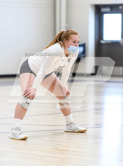 Thumbnail 2 in Thompson Valley vs. Berthoud (at Holy Family HS) photogallery.