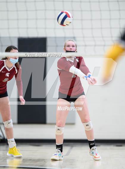 Thumbnail 1 in Thompson Valley vs. Berthoud (at Holy Family HS) photogallery.