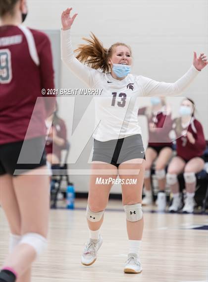 Thumbnail 3 in Thompson Valley vs. Berthoud (at Holy Family HS) photogallery.