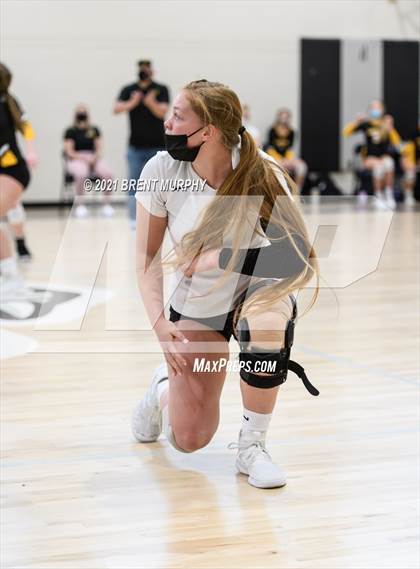 Thumbnail 2 in Thompson Valley vs. Berthoud (at Holy Family HS) photogallery.