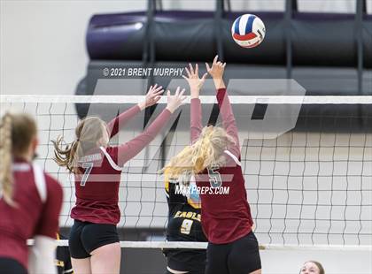 Thumbnail 1 in Thompson Valley vs. Berthoud (at Holy Family HS) photogallery.