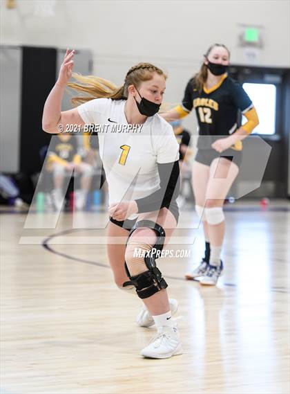 Thumbnail 3 in Thompson Valley vs. Berthoud (at Holy Family HS) photogallery.