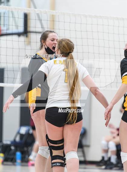 Thumbnail 1 in Thompson Valley vs. Berthoud (at Holy Family HS) photogallery.
