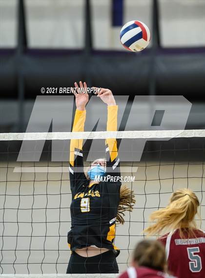 Thumbnail 1 in Thompson Valley vs. Berthoud (at Holy Family HS) photogallery.