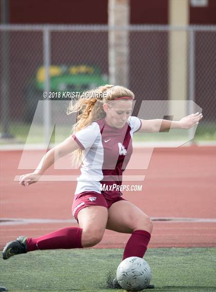 Thumbnail 2 in Ventura vs Paloma Valley (CIF SS D4 Final) photogallery.