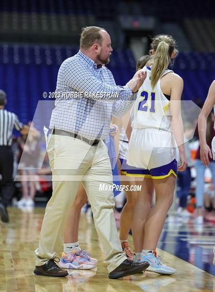 Thumbnail 1 in Lipan vs. Martins Mill (UIL 2A Basketball State Semifinal) photogallery.