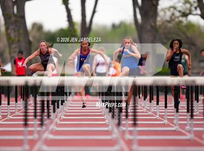 Thumbnail 1 in Pomona Invitational photogallery.