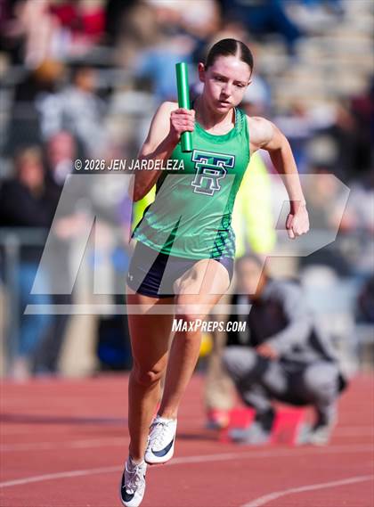 Thumbnail 3 in Pomona Invitational photogallery.