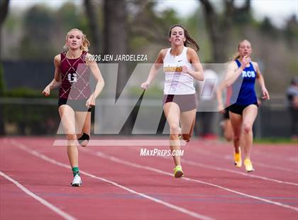 Thumbnail 3 in Pomona Invitational photogallery.