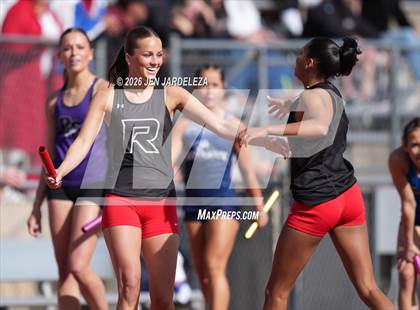 Thumbnail 3 in Pomona Invitational photogallery.