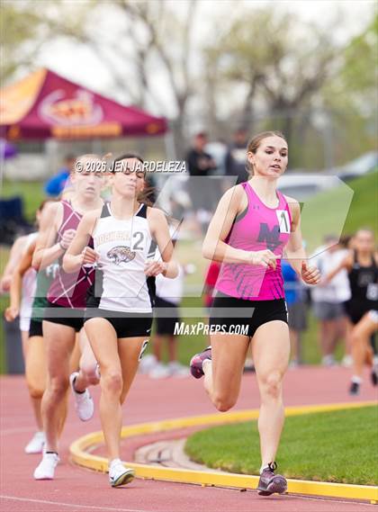 Thumbnail 2 in Pomona Invitational photogallery.