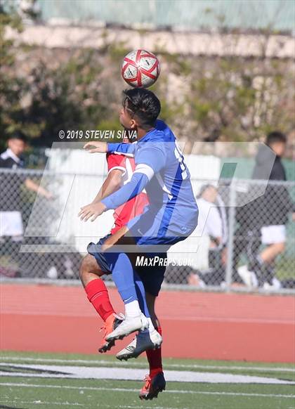 Thumbnail 1 in San Pasqual vs. Richmond (24th Annual SoCal Soccer Classic) photogallery.
