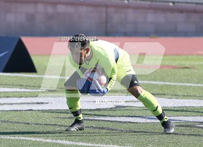 Thumbnail 3 in San Pasqual vs. Richmond (24th Annual SoCal Soccer Classic) photogallery.