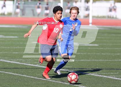 Thumbnail 1 in San Pasqual vs. Richmond (24th Annual SoCal Soccer Classic) photogallery.