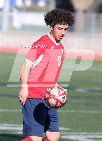 Thumbnail 1 in San Pasqual vs. Richmond (24th Annual SoCal Soccer Classic) photogallery.
