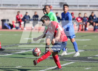 Thumbnail 2 in San Pasqual vs. Richmond (24th Annual SoCal Soccer Classic) photogallery.