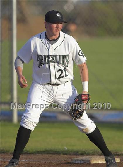 Thumbnail 3 in Ponderosa @ Granite Bay photogallery.