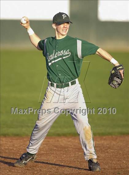 Thumbnail 1 in Ponderosa @ Granite Bay photogallery.