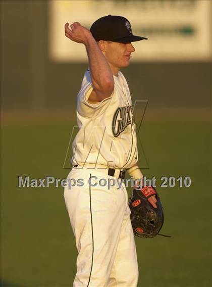 Thumbnail 3 in Ponderosa @ Granite Bay photogallery.