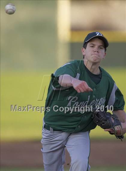 Thumbnail 1 in Ponderosa @ Granite Bay photogallery.