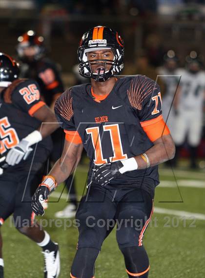Thumbnail 1 in Canton vs. Gilmer (UIL 3A Division 2 Bi-District Playoff) photogallery.
