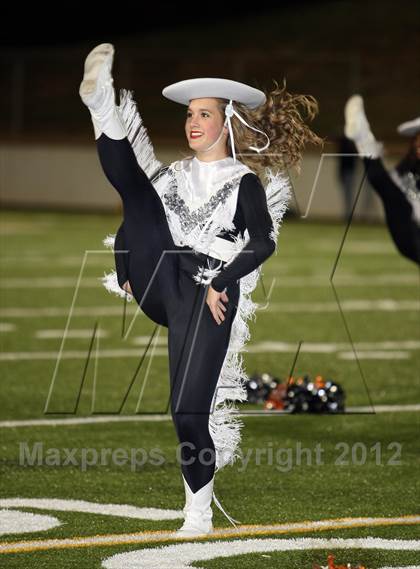 Thumbnail 2 in Canton vs. Gilmer (UIL 3A Division 2 Bi-District Playoff) photogallery.