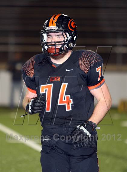 Thumbnail 2 in Canton vs. Gilmer (UIL 3A Division 2 Bi-District Playoff) photogallery.
