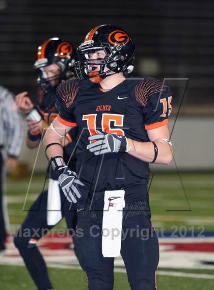 Thumbnail 3 in Canton vs. Gilmer (UIL 3A Division 2 Bi-District Playoff) photogallery.