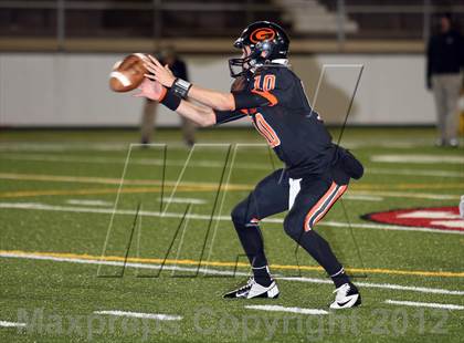 Thumbnail 3 in Canton vs. Gilmer (UIL 3A Division 2 Bi-District Playoff) photogallery.